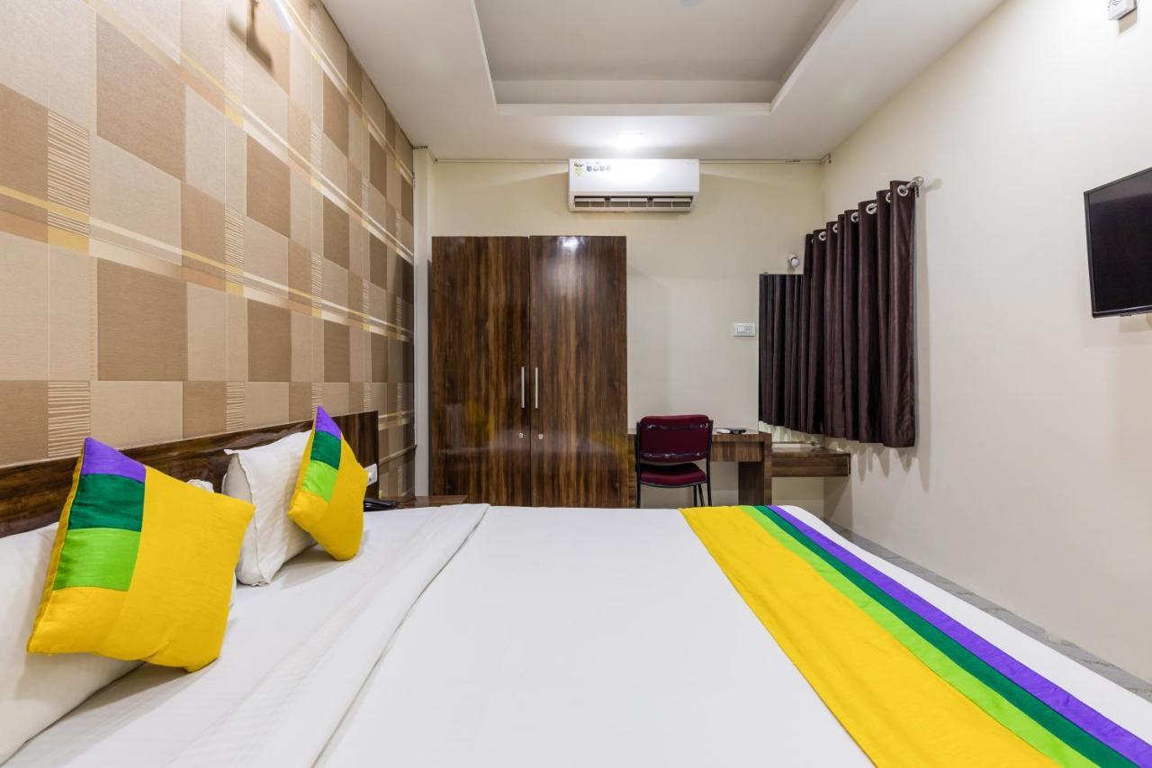 Hotel Treebo Trip Namaste Indore Exterior foto